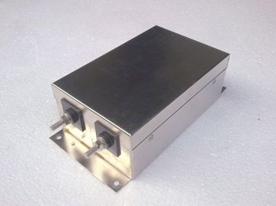 鉭電容器和固態(tài)電容哪一個(gè)好？